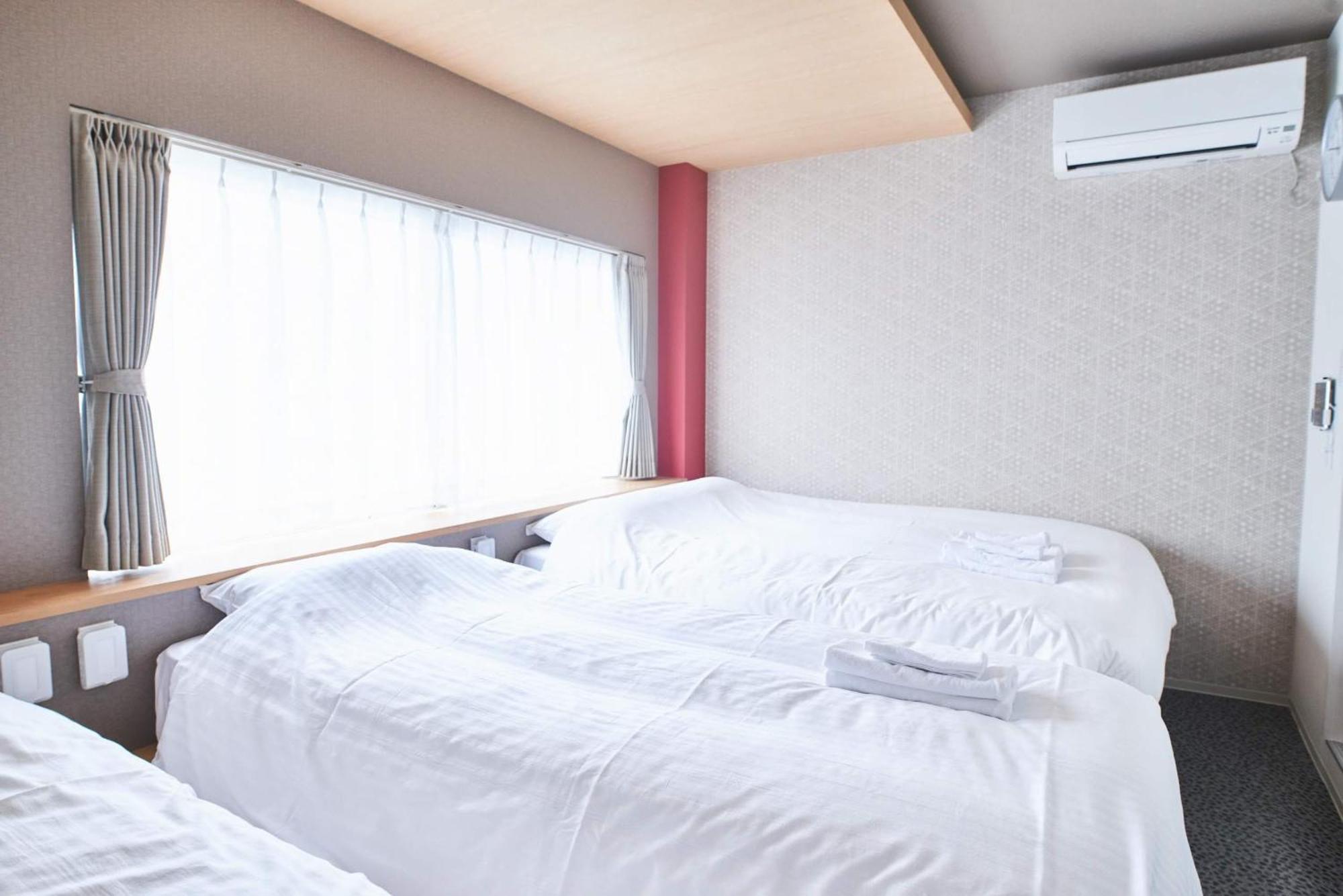 Wisma tamu Shinsaibashi House