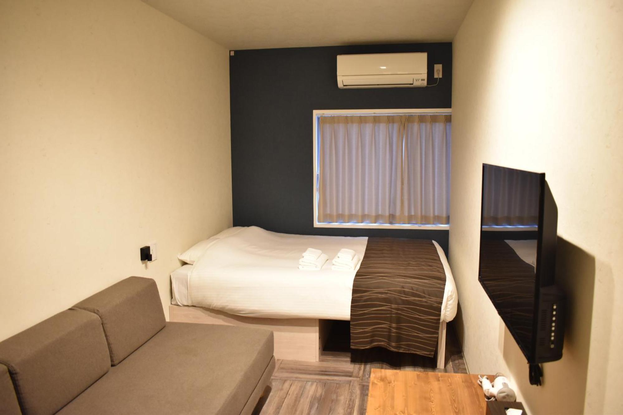 Wisma tamu Shinsaibashi House Osaka