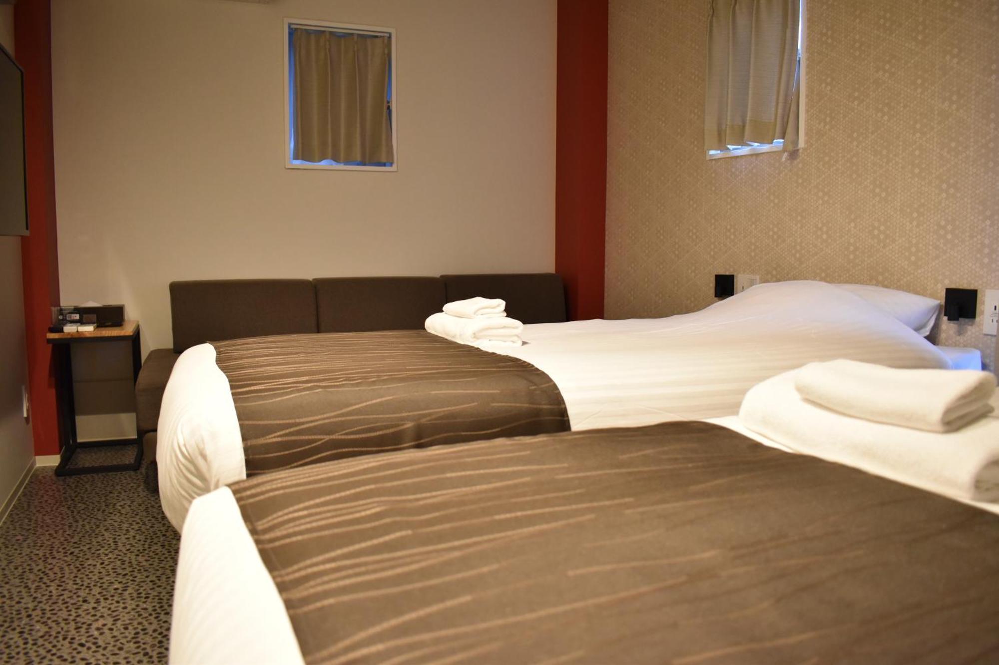 Shinsaibashi House Wisma tamu 3*