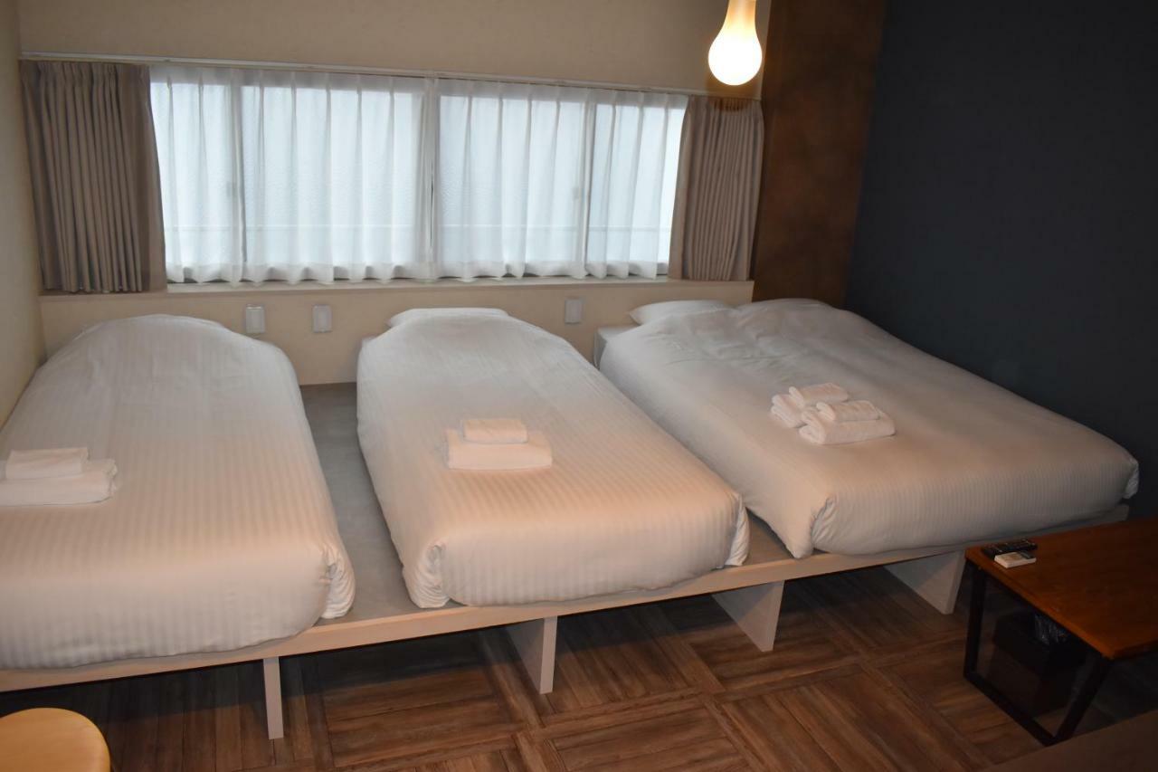Shinsaibashi House Guest house